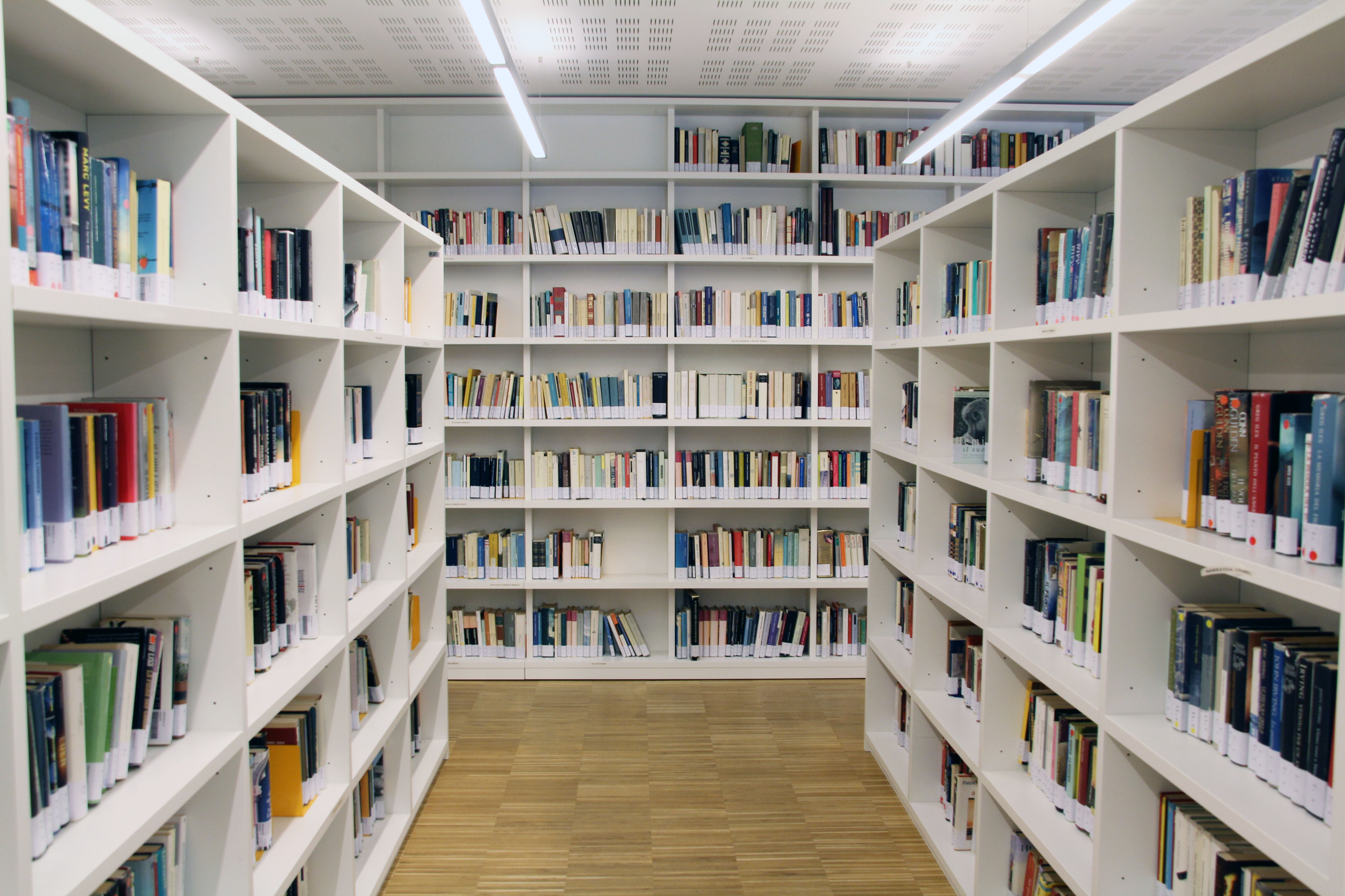 Biblioteca Comunale di Segrate Biblioteca Comunale di Segrate