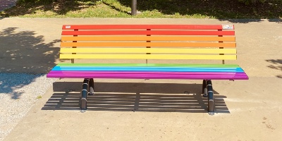 Panchina arcobaleno