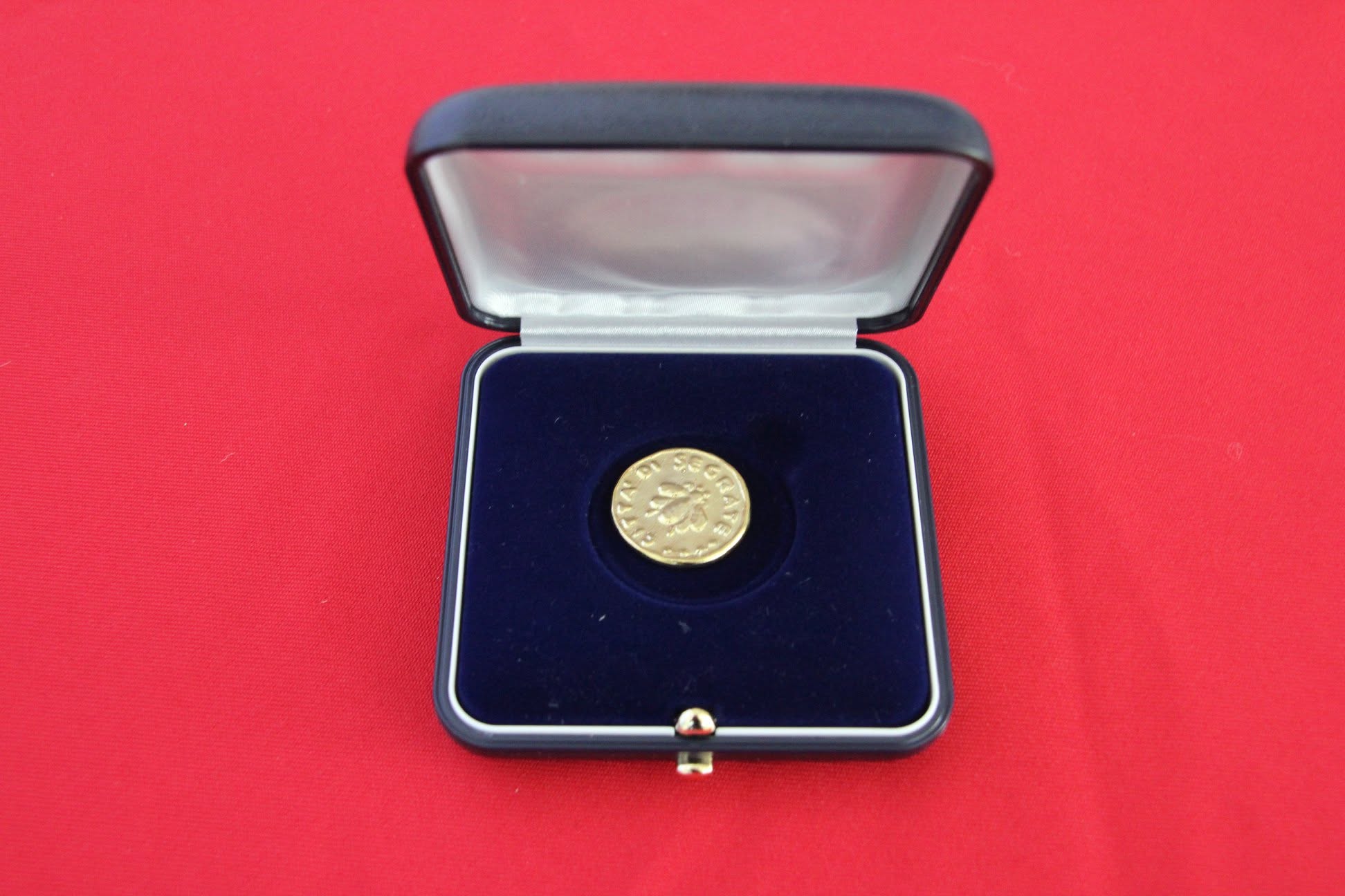 ape oro