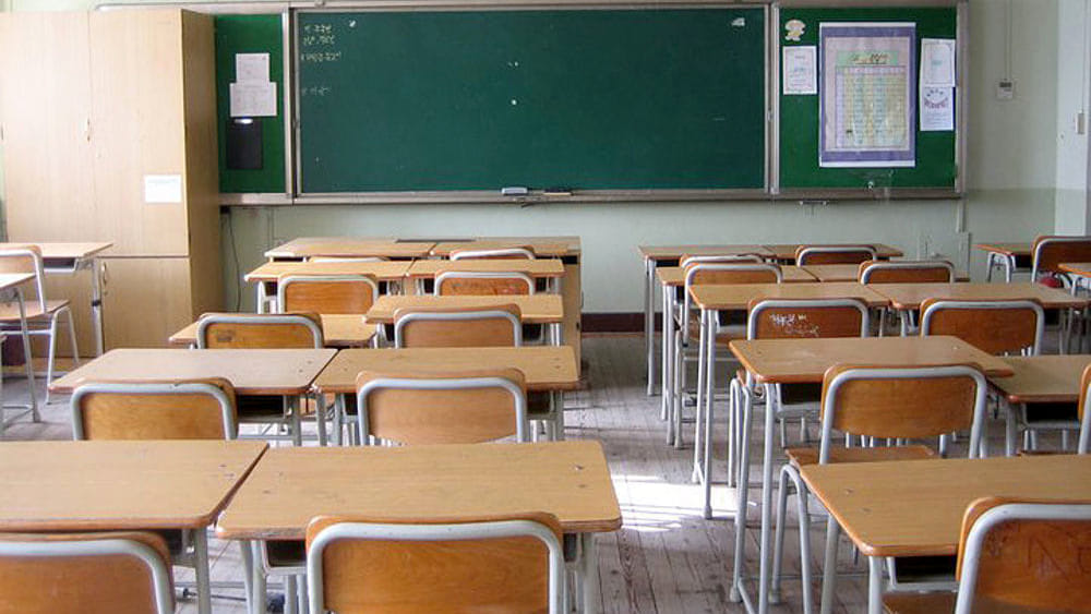 Scuola: modificate le date di iscrizione per l'anno 2025-2026. Si presentano dal 21 gennaio al 10 febbraio